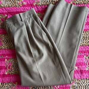 Aritzia new with tags trousers